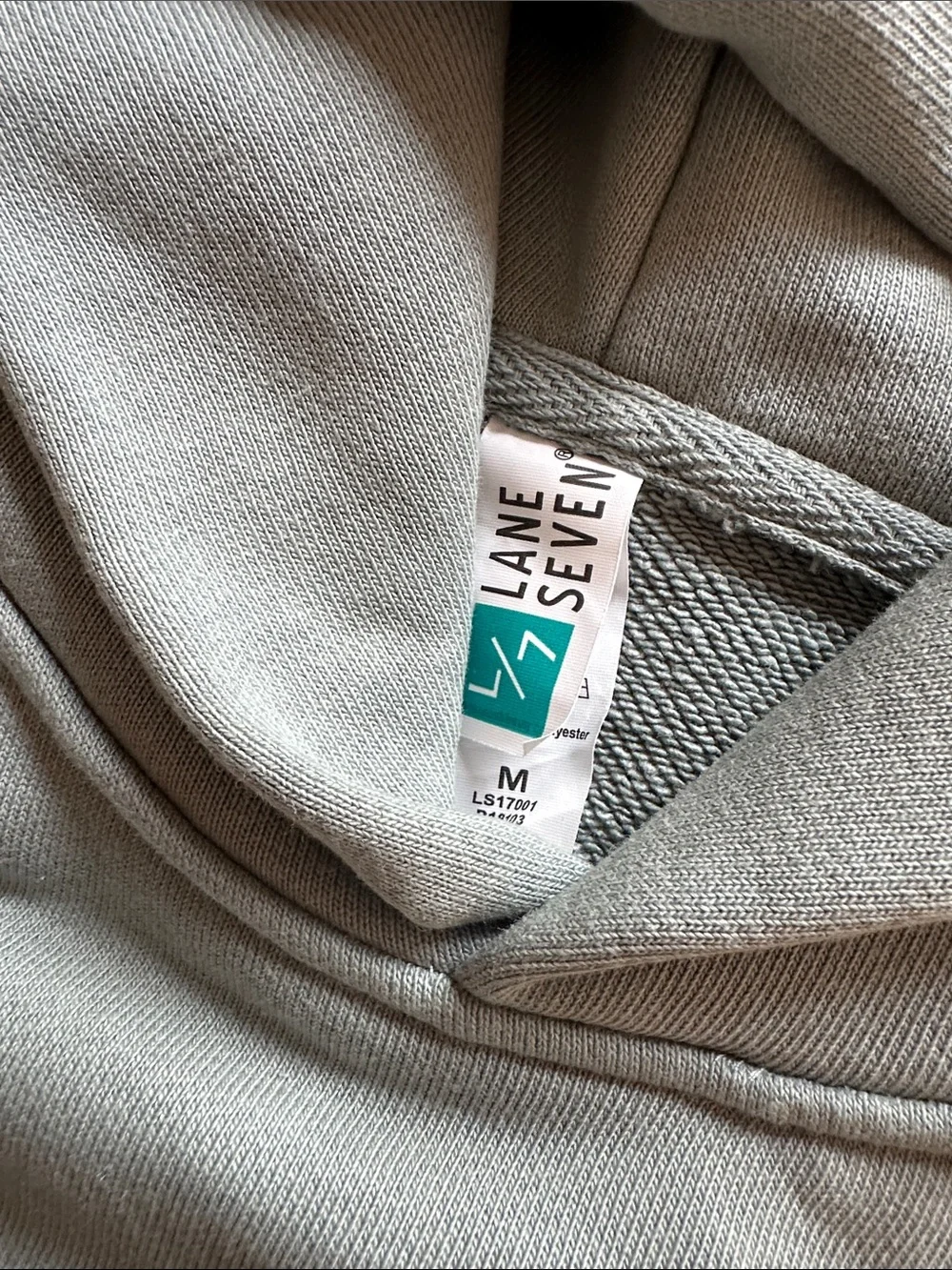 Noah Kahan Official THE GREAT DIVIDE concert hoodie - Picture 3 of 3